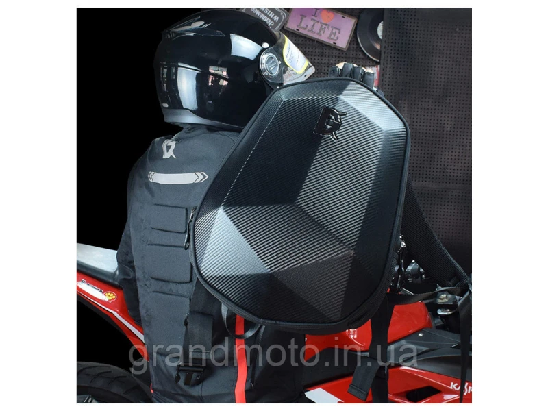 Рюкзак для мотоциклиста с дождевиком под шлем Ghost Stealth