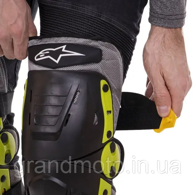 Шарнірні мотонаколінники alpinestars Reflex