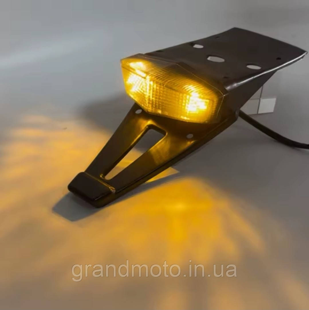 Універсальний ендуро стріт спорт задній LED ліхтар з крилом