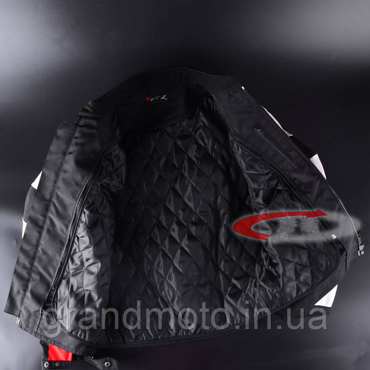 Мотокуртка з гобом Dainese розмір М.