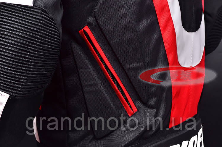Мотокуртка з гобом Dainese розмір М.