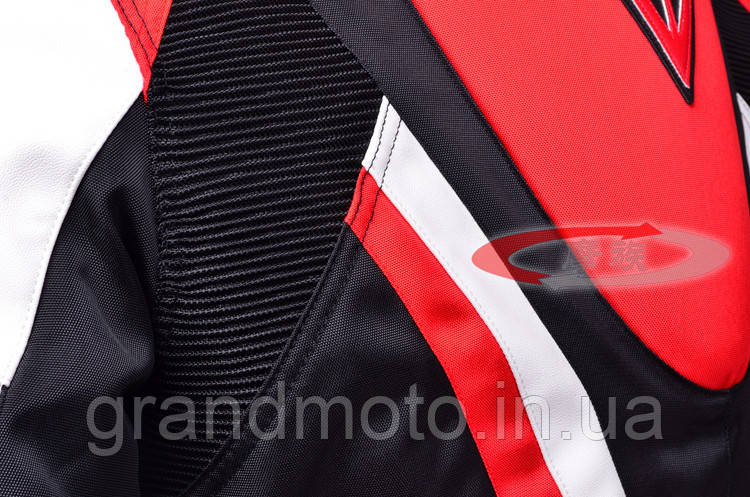 Мотокуртка з гобом Dainese розмір М.