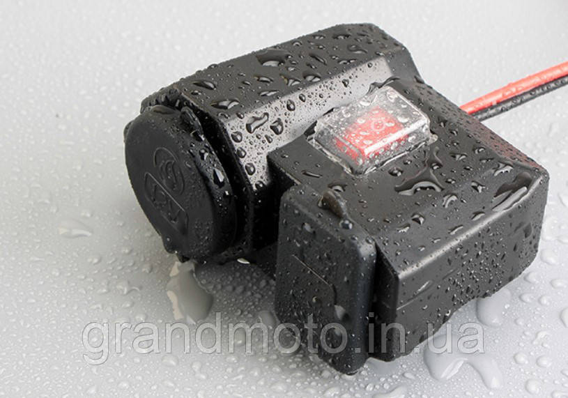 Прикурювач вольтметр на кермо/дзеркало мотоцикла на 2 USB