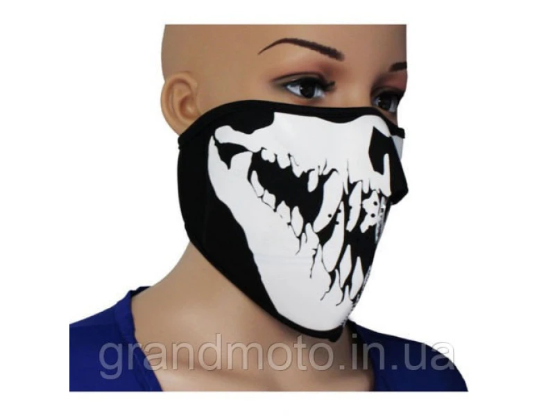 Неопреновая маска для защиты лица от пыли и ветра.